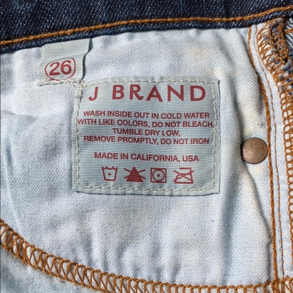J Brand | size 26 Pencil Leg Dark Wash Jean - Picture 6 of 7